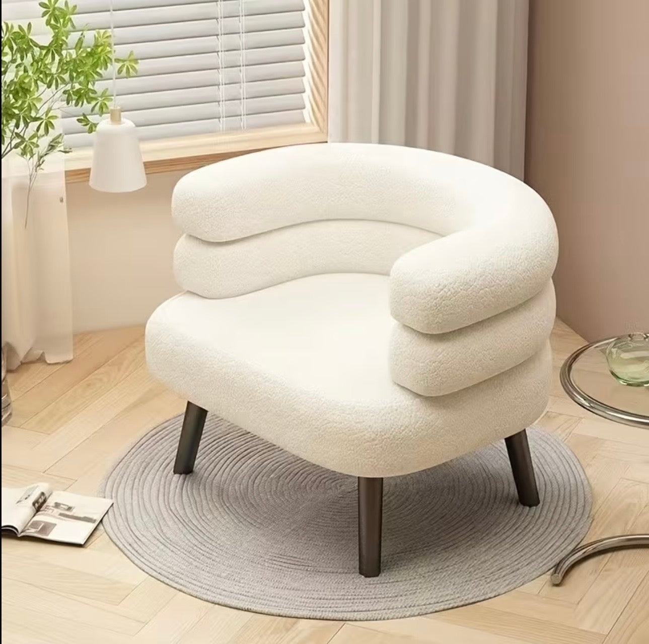 Bouclé Lounge Chair